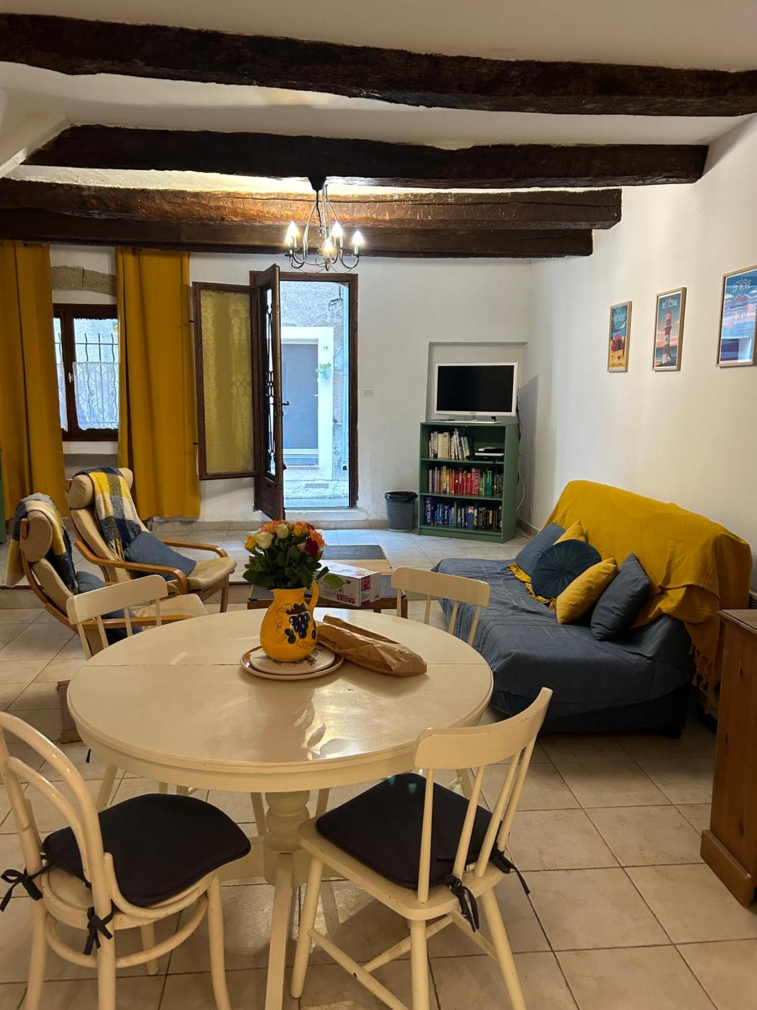 Saint-Thibéry Historic French Townhouseヴィラ エクステリア 写真